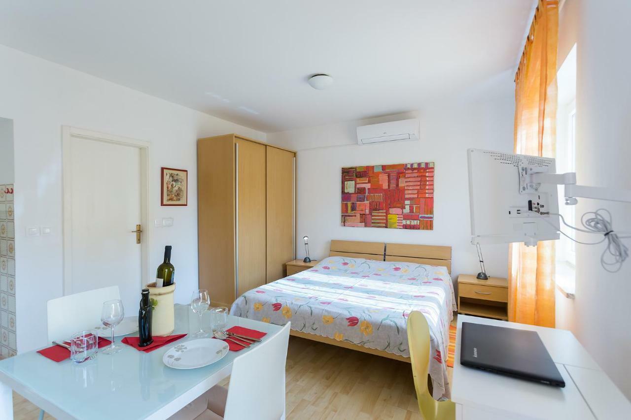 Apartments Casa Geli Porec Esterno foto