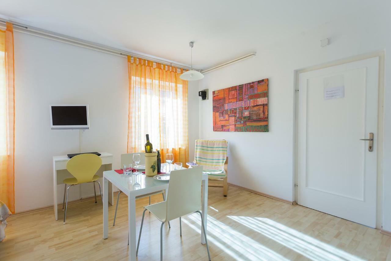 Apartments Casa Geli Porec Esterno foto